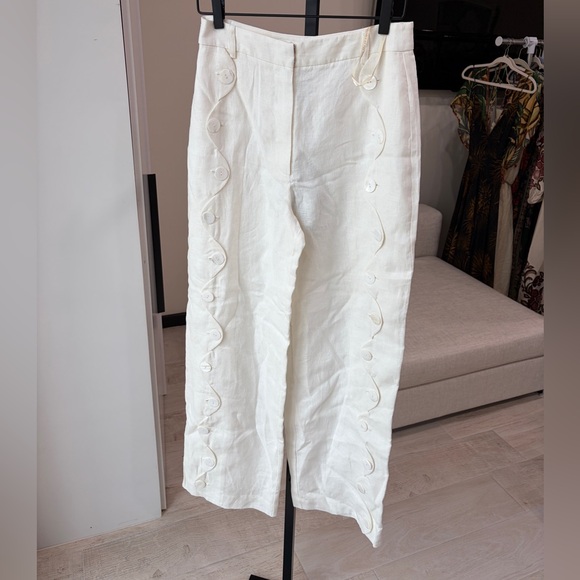 FarmRio: Off-White High Waisted Euroflax™
Premium Linen Pants - Picture 10 of 11